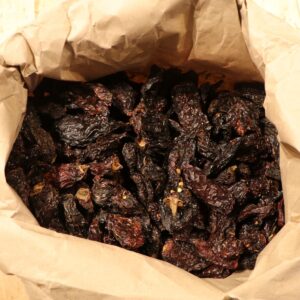Whole dried chipotle chilli